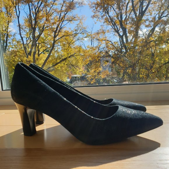Anne Klein Pointy Heels Brand New - Picture 4 of 8
